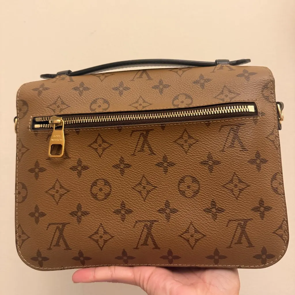 Louis Vuitton Pochette Metis Brown Canvas Very good - Back View