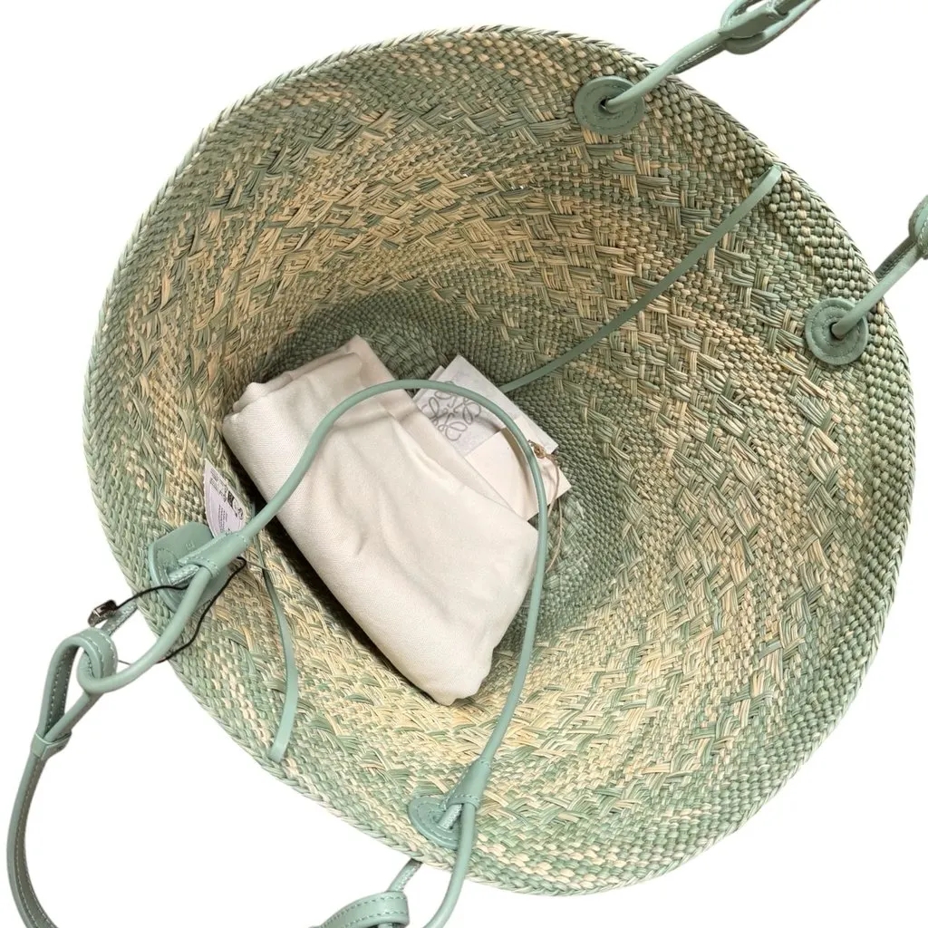 Loewe Tote Anagram Basket MultiColor Rattan Never worn, with tag - Model View
