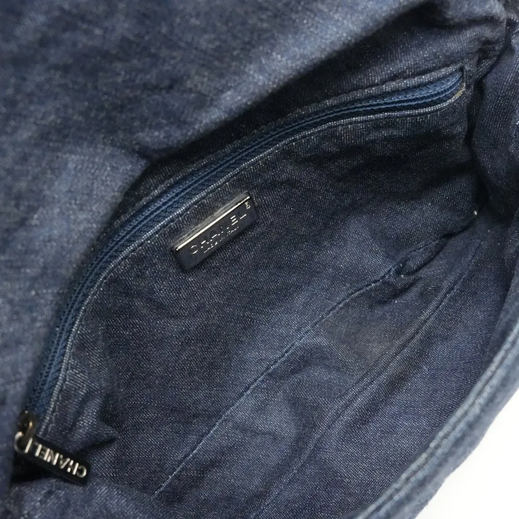 Chanel Flap Triple Chain Denim Blue Denim Fair - Model View