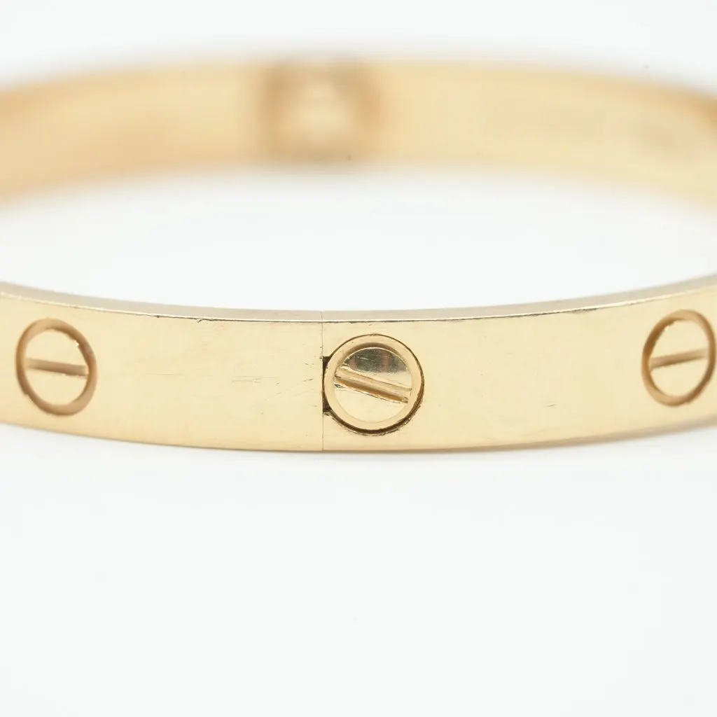 Cartier Love Bracelet, Classic Model, 18K Yellow Gold 32.3g Gold Gold Good - Model View