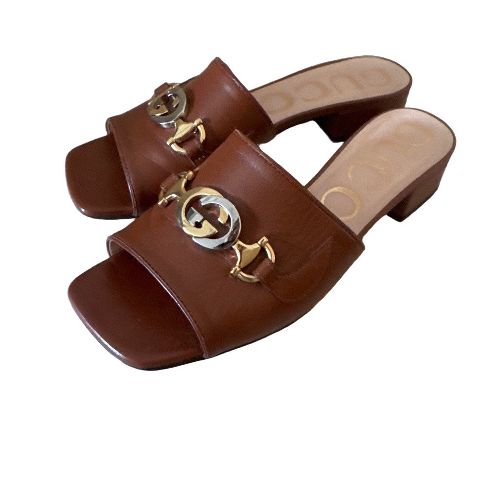 Gucci by Tom Ford Tan Leather Kitten Heel Mules Horsebit Det