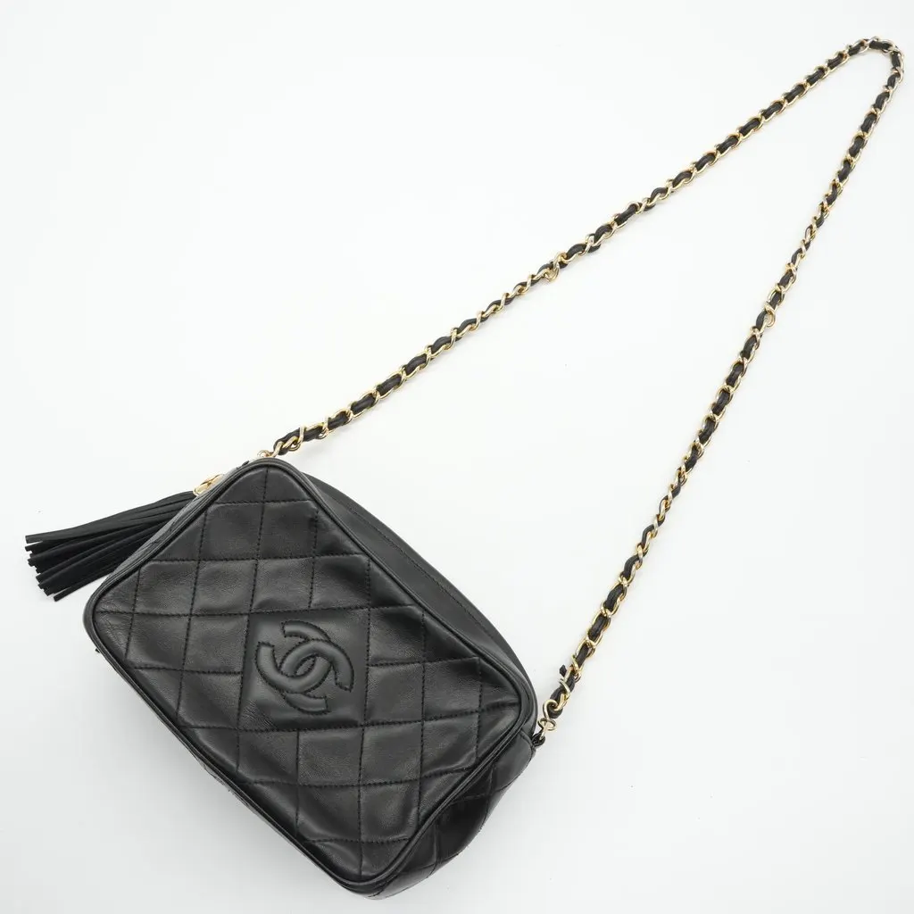 Chanel Tassel Camera Bag Black Black Leather Fair - Box View