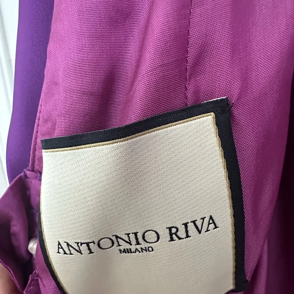Unsigned Authentic Antonio Riva Milano couture gown, circa 2017. Listed under Unsigned only because Antonio Riva is not currently available in the Libas brand list. Purple Polyester Very good - Inside View