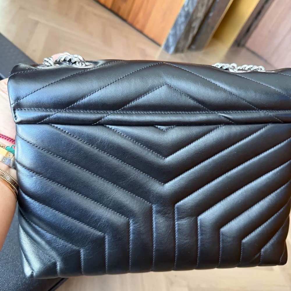 Saint Laurent Loulou - Back view