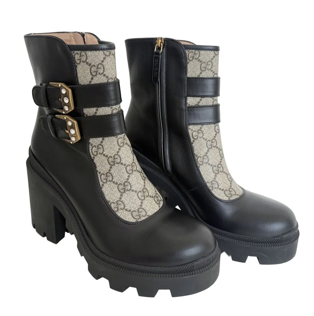 Gucci GG Supreme Trip Buckle Ankle Boots Black Leather Very good - Front View