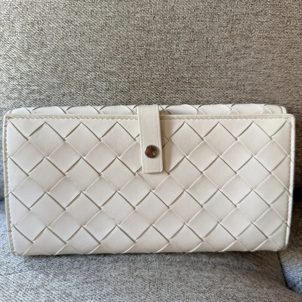 Bottega Veneta White Intrecciato French Long Wallet White Leather Very good - Back View