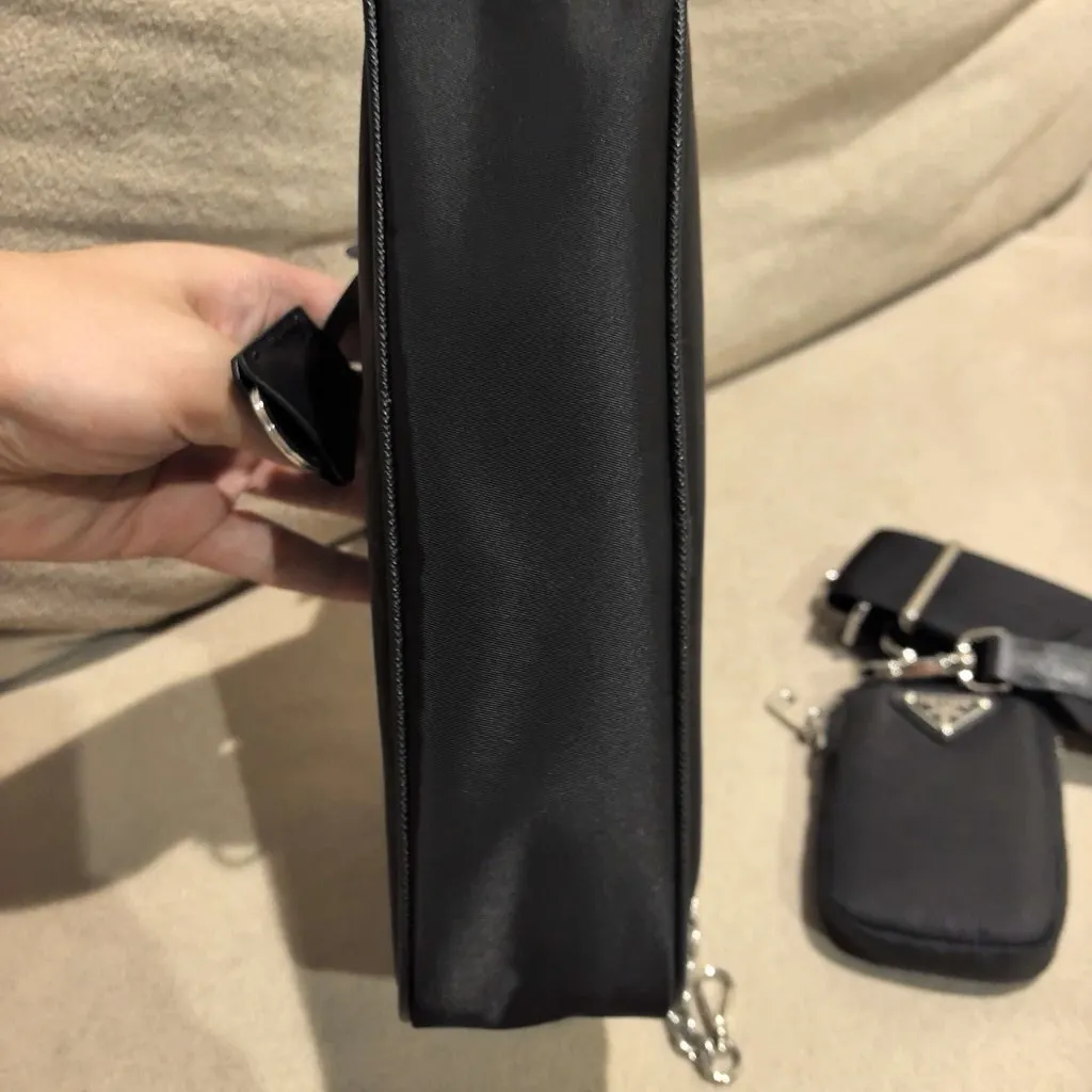 Prada prada 2005 Black Never worn - Inside View