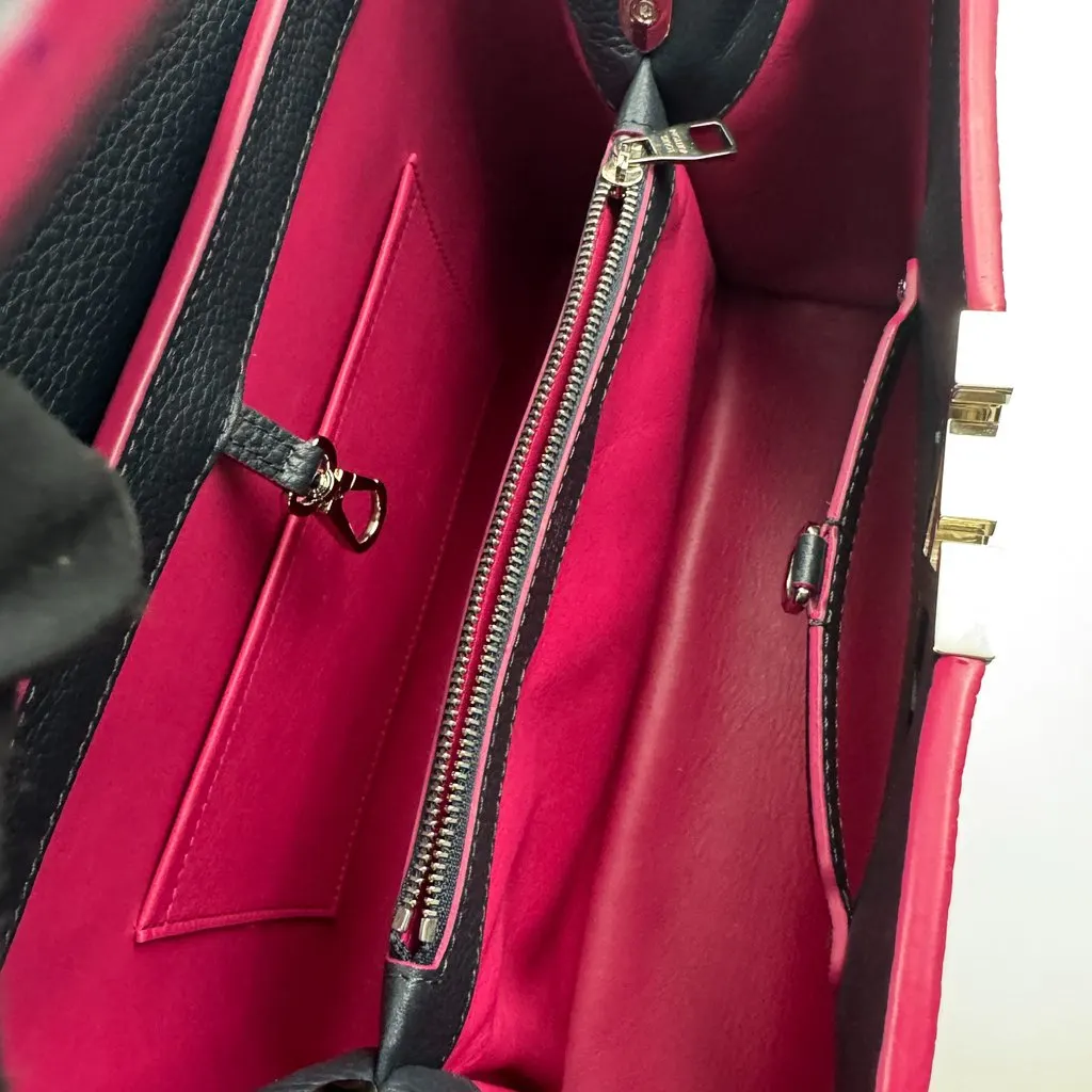 Louis Vuitton Capucines Black Good - Model View