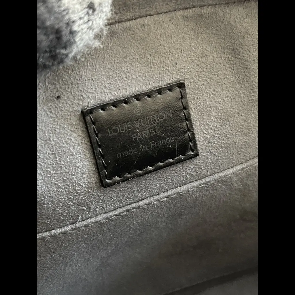Louis Vuitton Black Epi Leather Jasmin Black Leather Good - Box View
