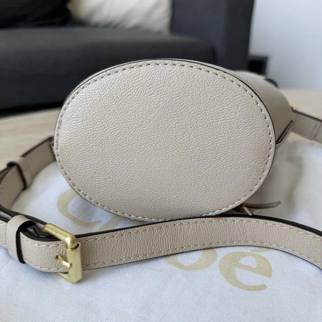 See by Chloé See by Chloé Joan Mini Bucket Bag – Blush Beige Beige Leather Never worn - Inside View