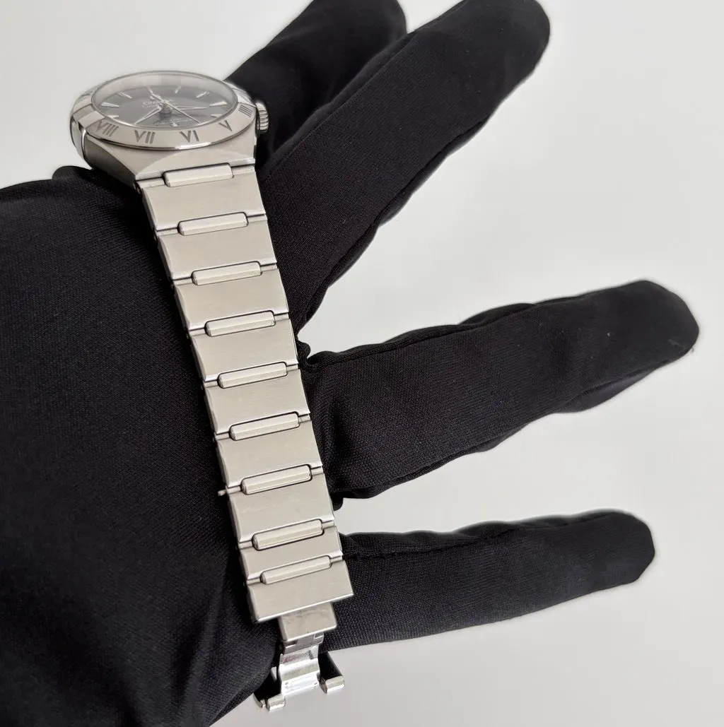 Omega Omega Constellation Co-Axial Master Chronometer 29mm Grey Very good - Inside View