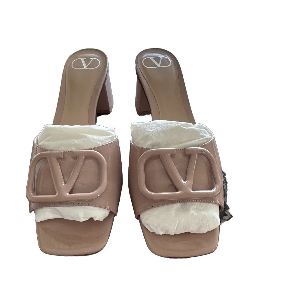 Valentino VLlogo sandals Beige Leather Never worn - Front View