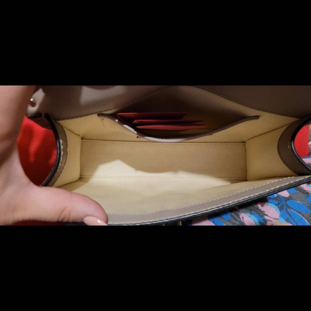 Valentino Garavani Rockstud Shoulder Bag - Image 6