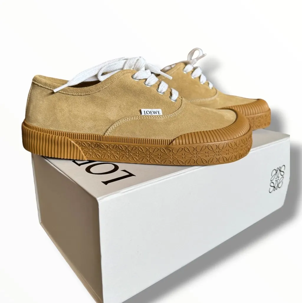 Loewe Loewe Sneaker Vulca Gold Leather Never worn, with tag - Box View