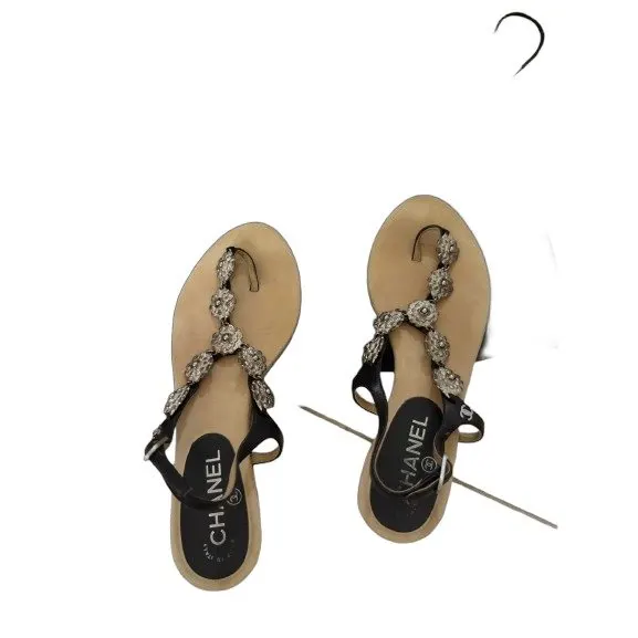 Chanel Flat صندل مع Flower Design