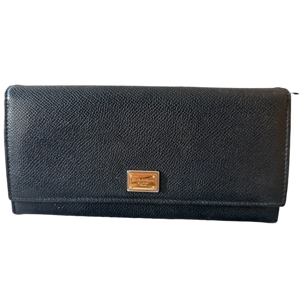 Dolce & Gabbana Black Dauphine Continental Wallet Black Leather Very good - Front View