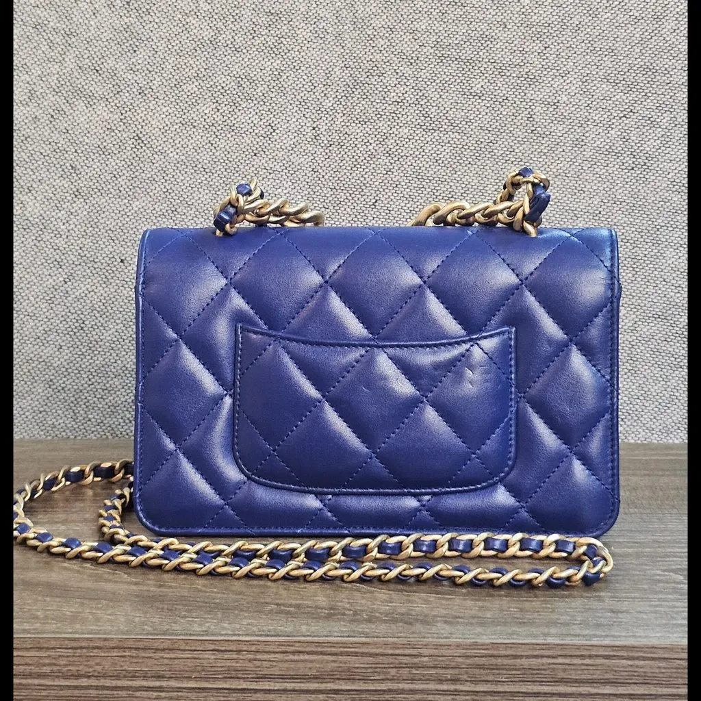 Chanel MINI DUAL HANDLE Blue Leather Good - Back View