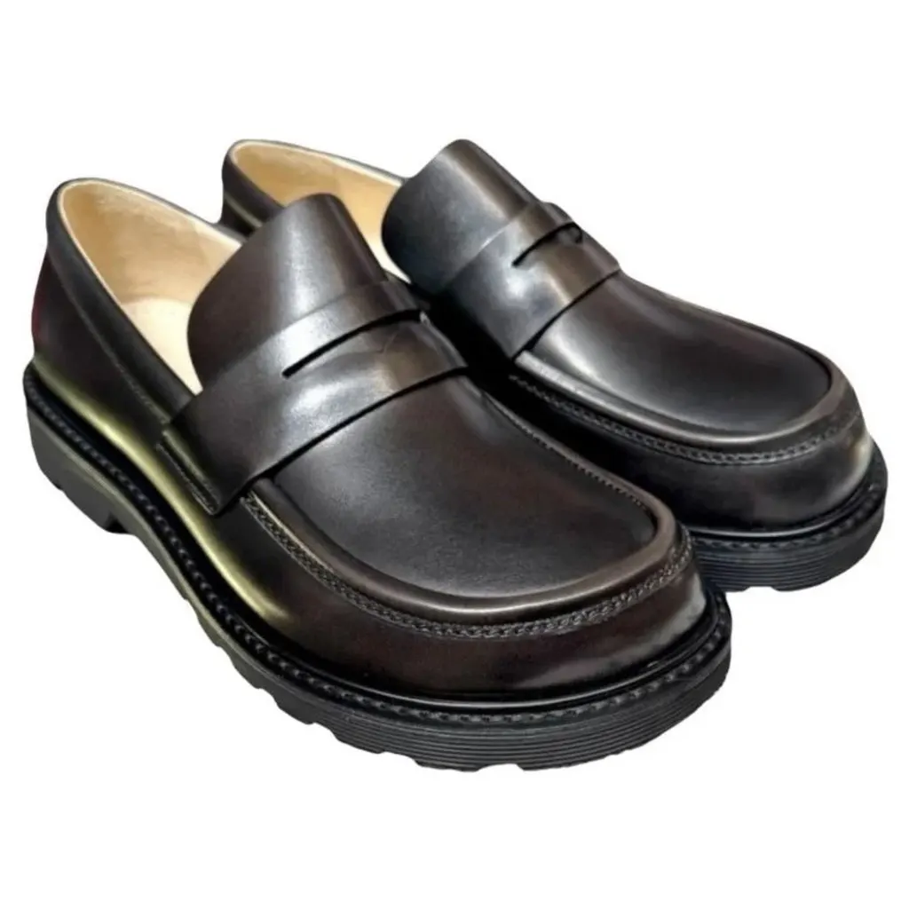 Loewe Loewe Loafers Black Leather Never worn, with tag - Front View