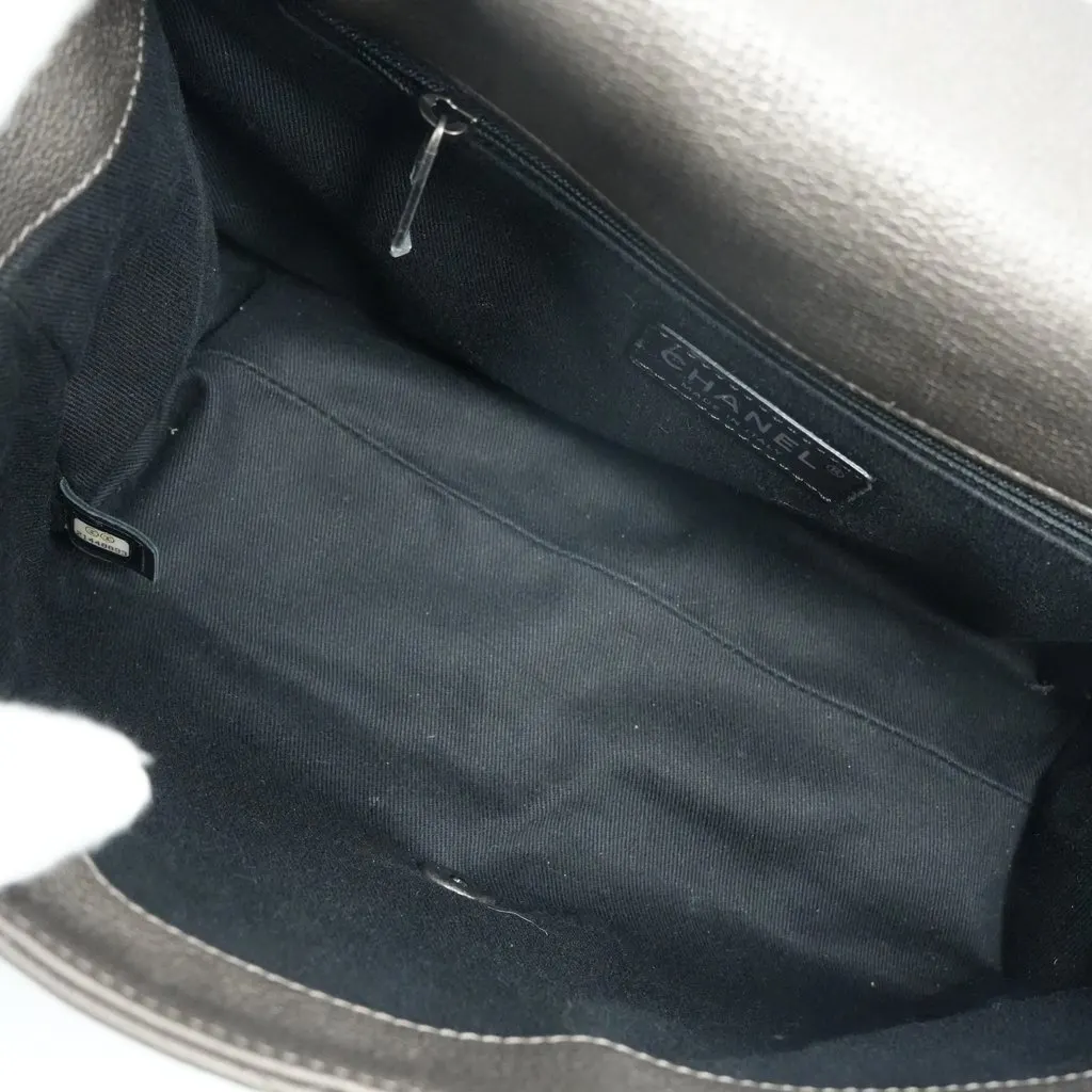 Chanel City Walk Flap Grey Leather Good - Model View