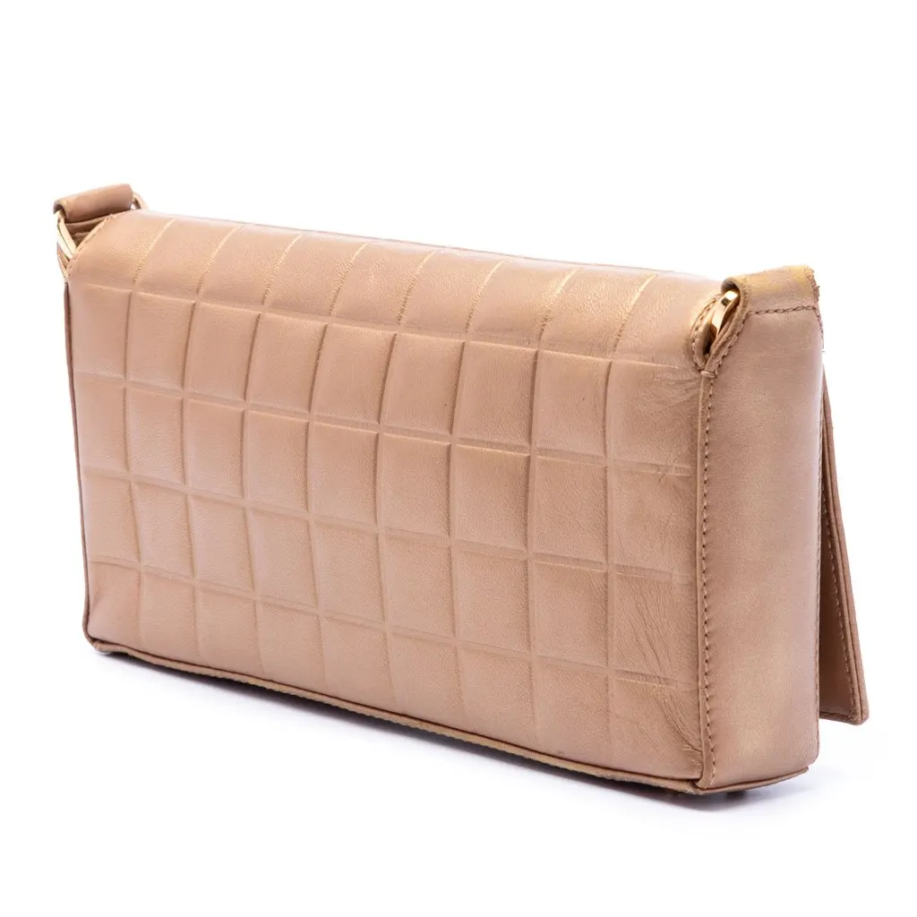 Chanel CC Chocolate Bar Metallic Lambskin Shoulder Bag Gold Leather Very good - Back View