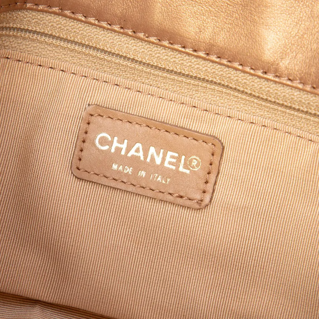 Chanel CC Chocolate Bar Metallic Lambskin Shoulder Bag Gold Leather Very good - Box View