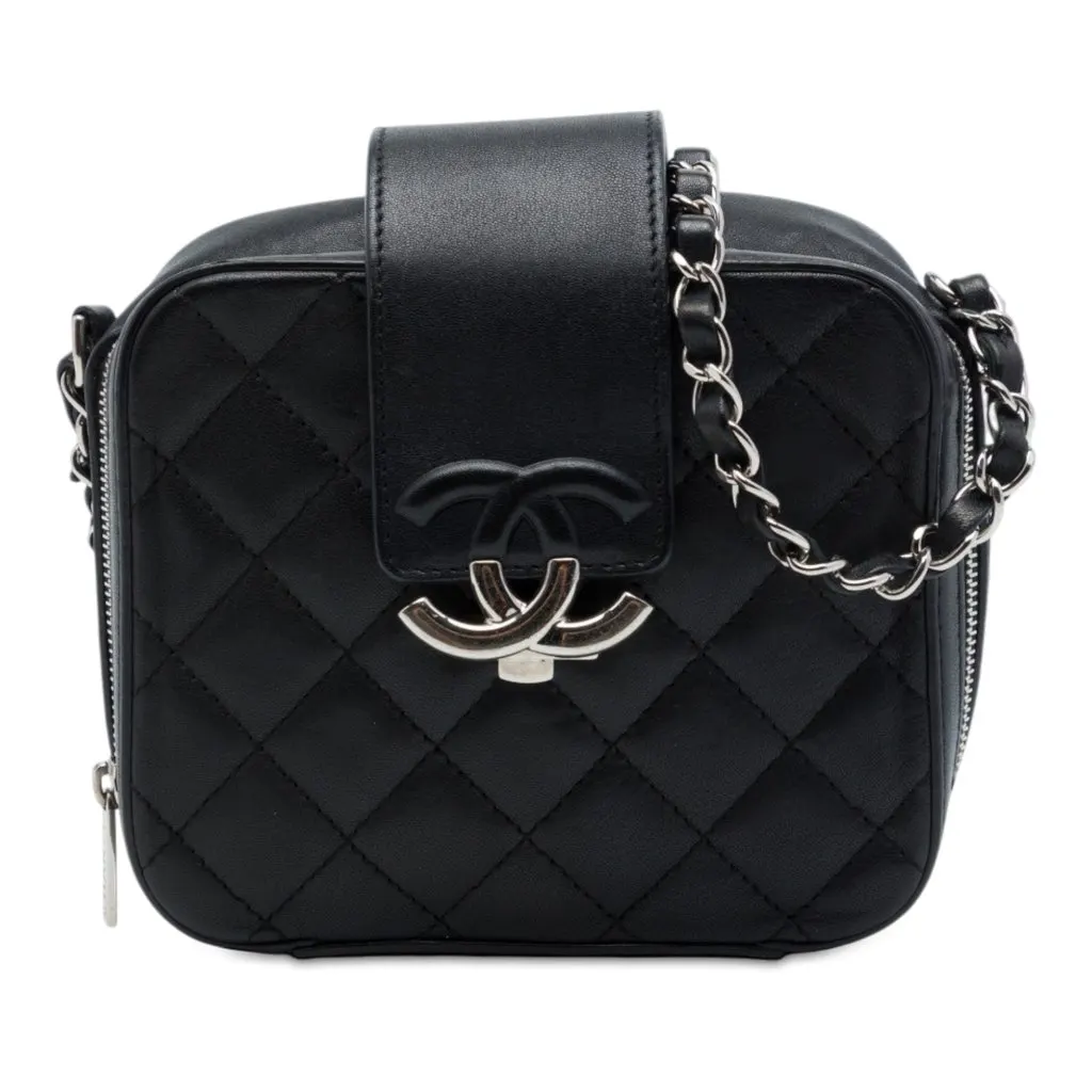 Chanel Mini Quilted Lambskin CC Box Camera Bag Black Leather Very good - Front View