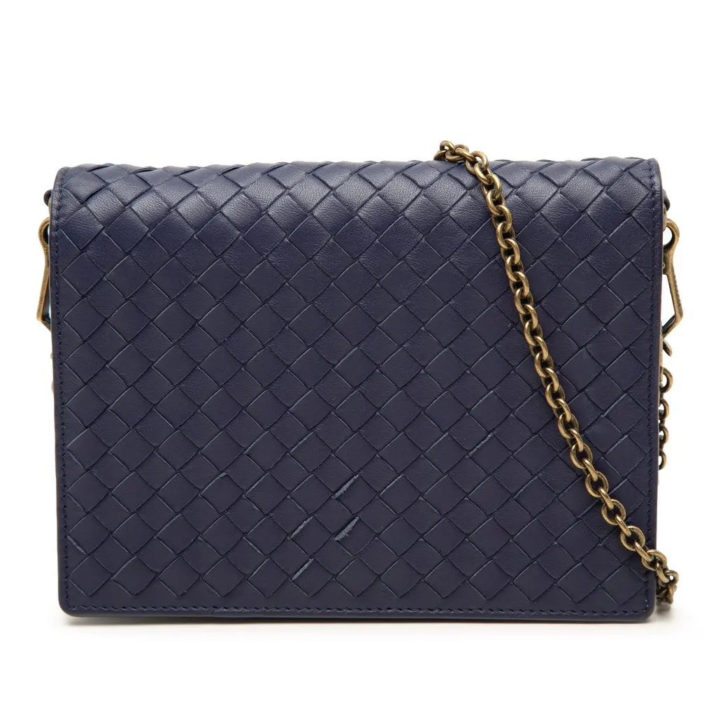 Bottega Veneta Nappa Intrecciato Wallet On Chain Blue Leather Very good - Front View