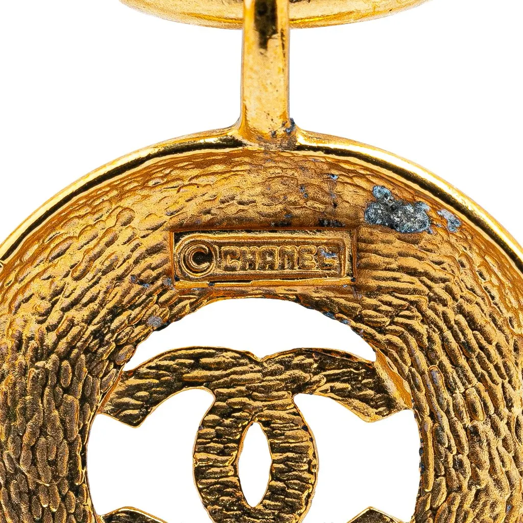 Chanel Gold Plated CC Round Pendant Necklace Gold Metal Very good - Inside View