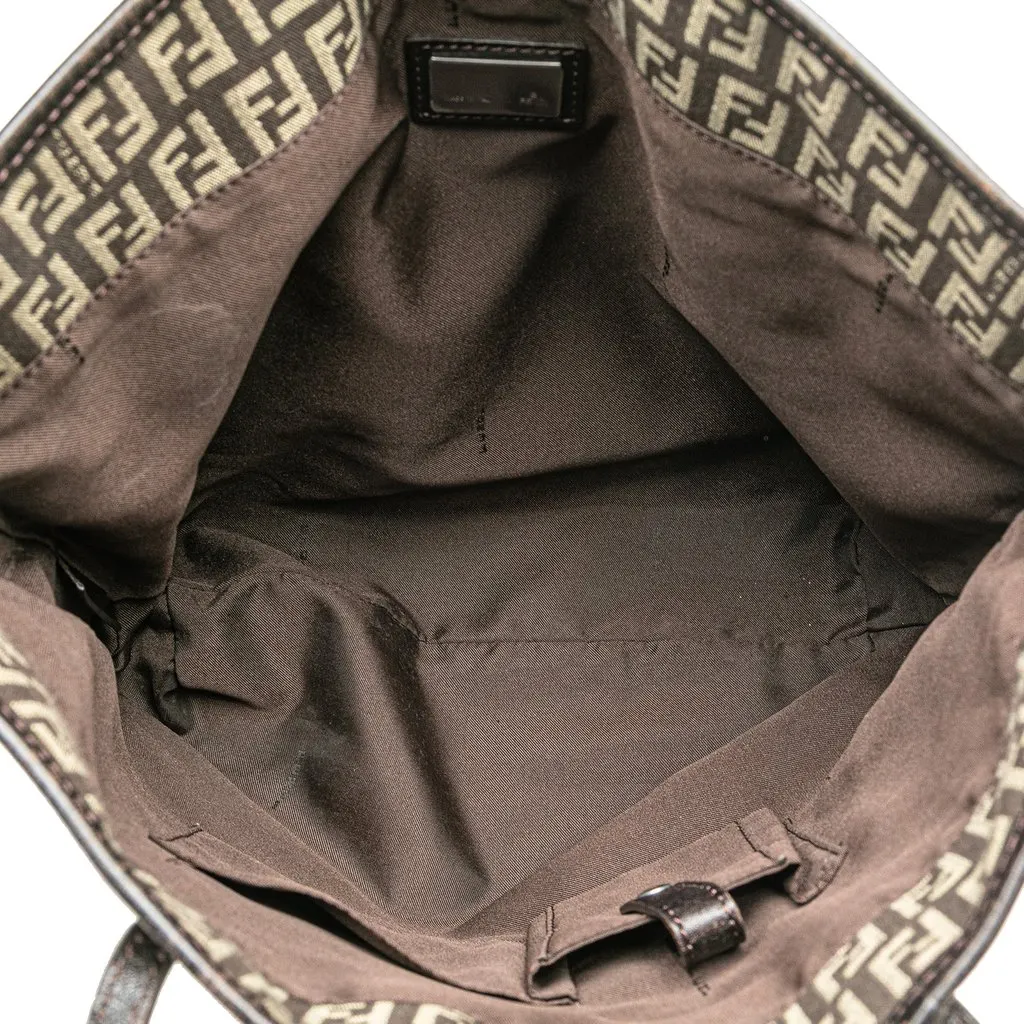 Fendi Zucchino Canvas Tote Brown Very good - Model View