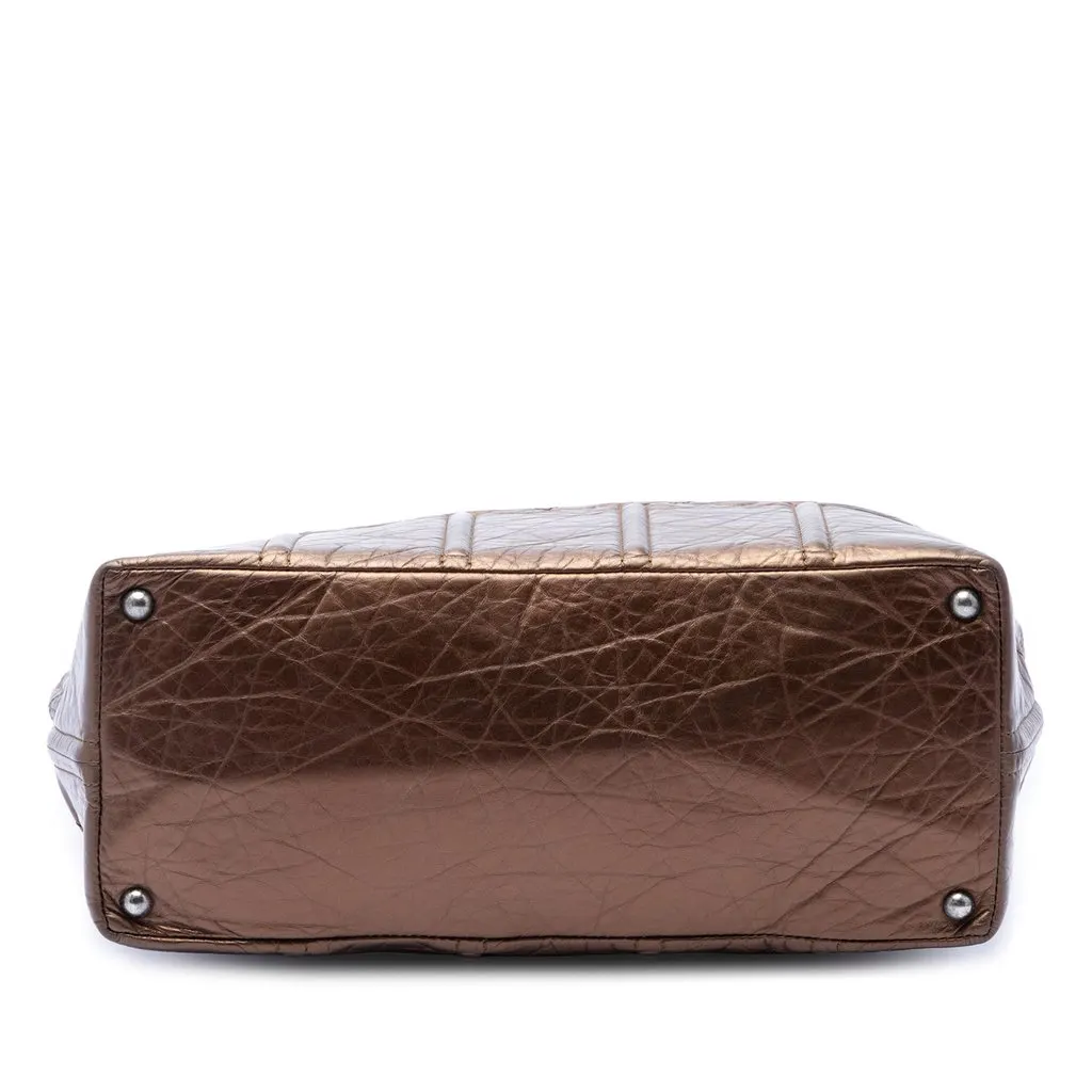 Chanel Distressed Calfskin Shopping In Moscow Tote Brown Leather Very good - Inside View
