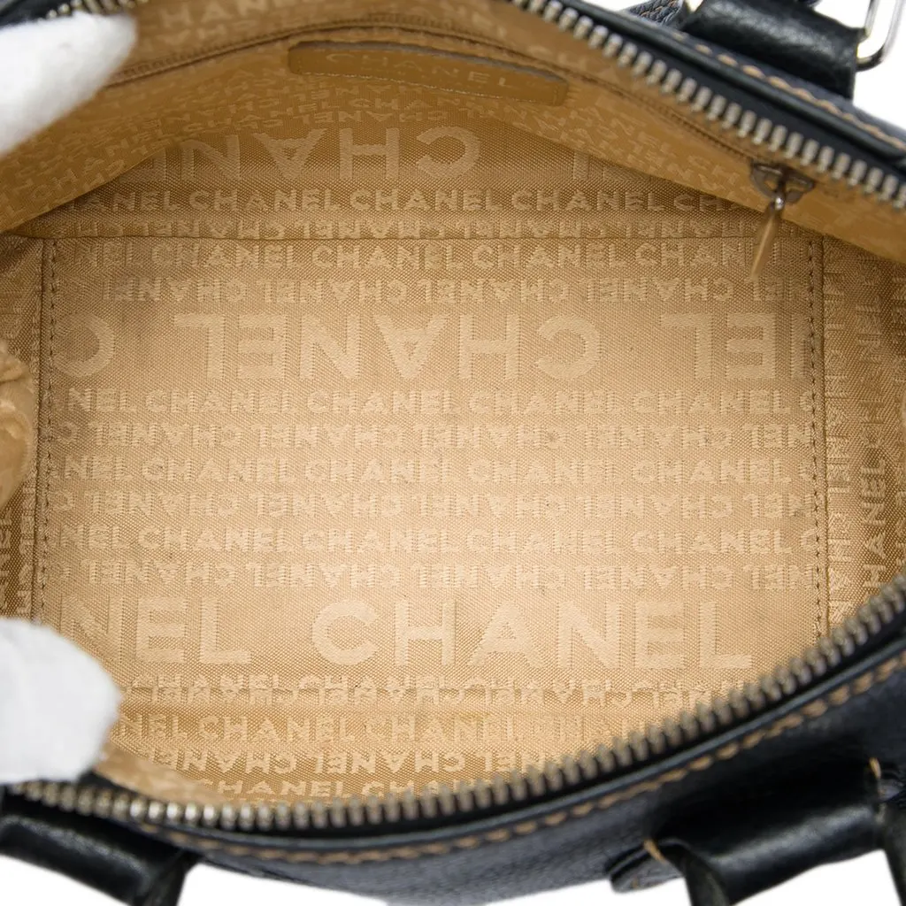 Chanel Grained Calfskin Tassel LAX Bowler Bag Black Leather Very good - Model View
