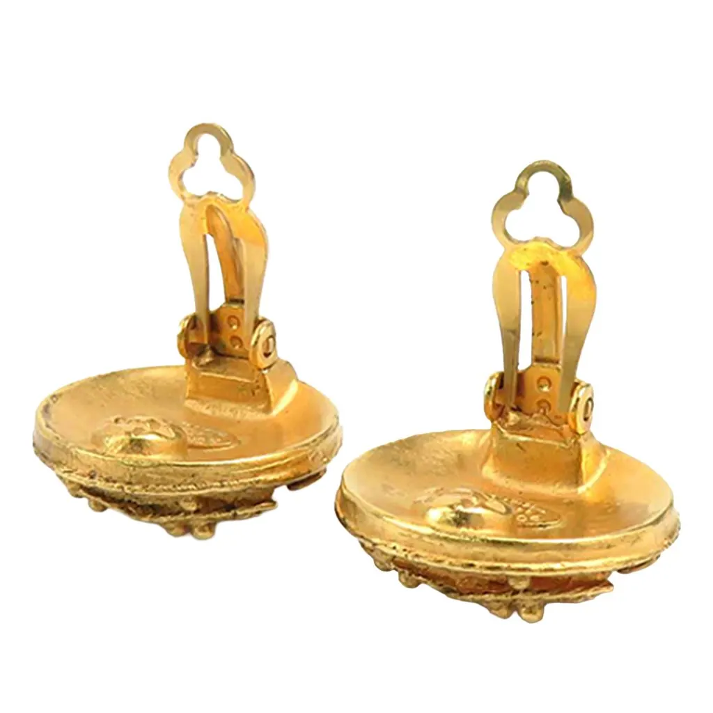 Chanel CC Gold Plated Round Clip On Earrings Gold Metal Very good - Box View