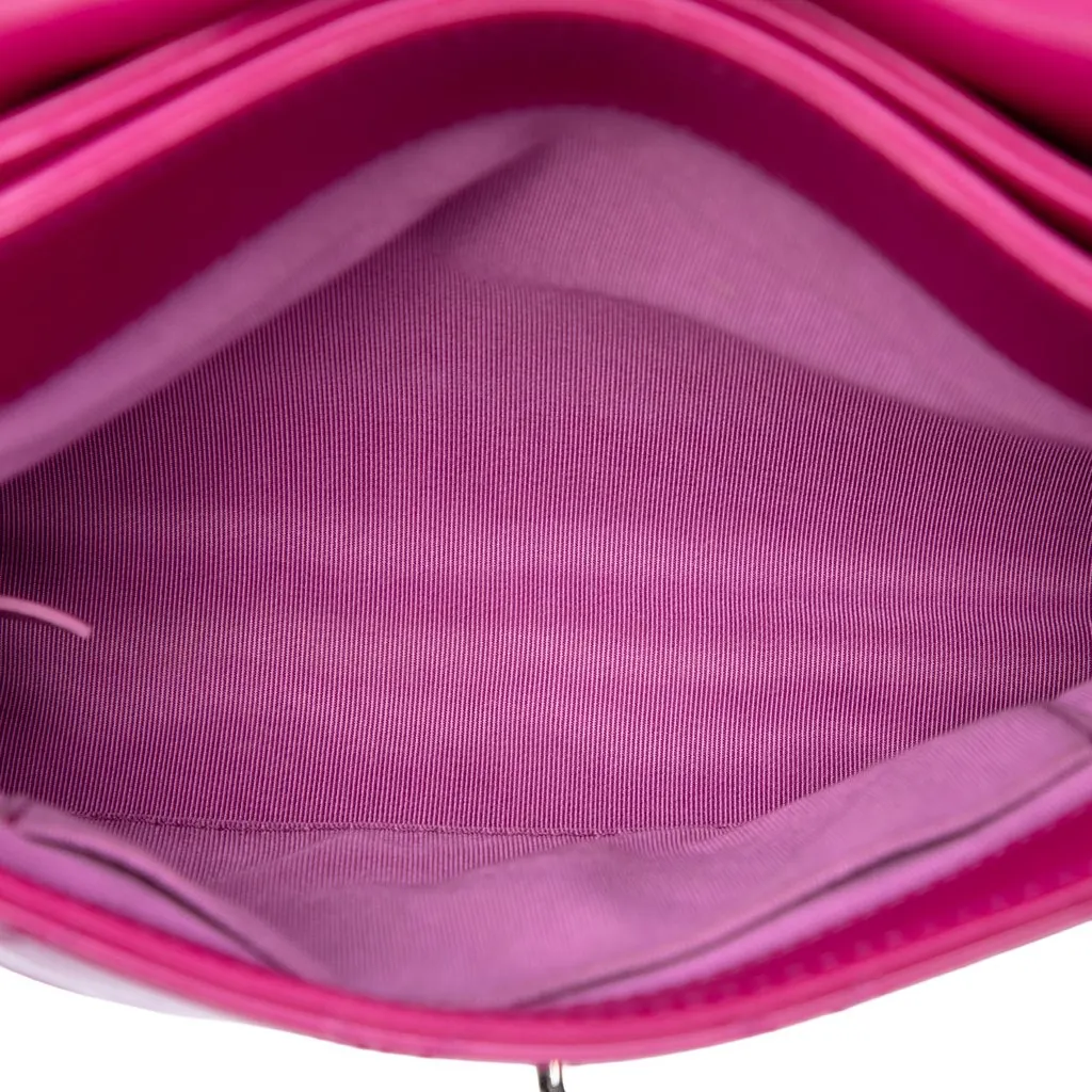 Chanel Medium CC Quilted Patent Double Compartment Flap Pink Leather Very good - Model View