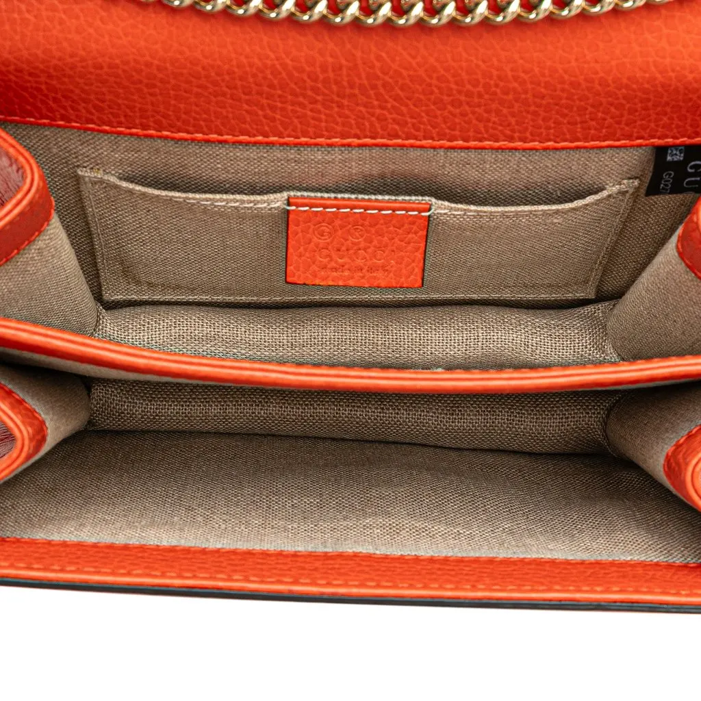 Gucci Small Dollar Calfskin Interlocking G Crossbody Orange Leather Very good - Model View