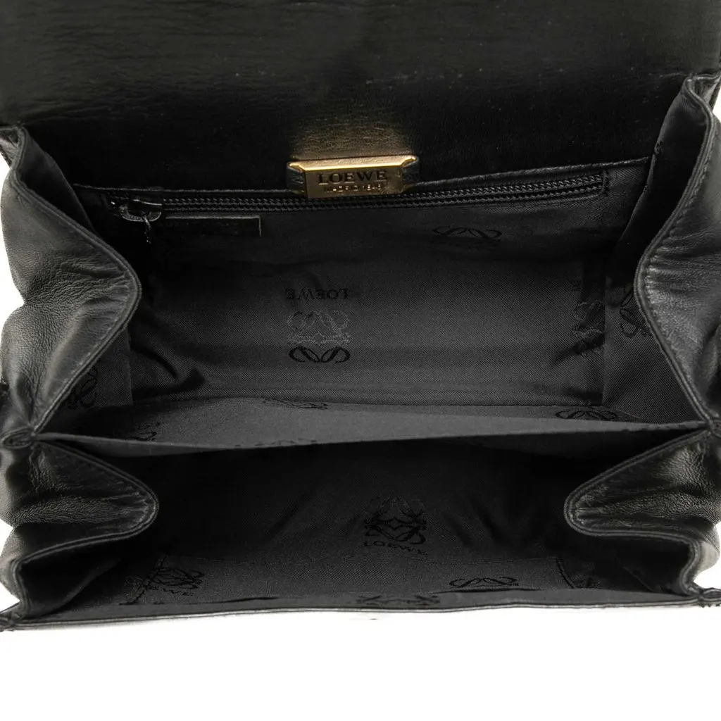 Loewe Leather Anagram Flap Crossbody Black Leather Very good - Model View