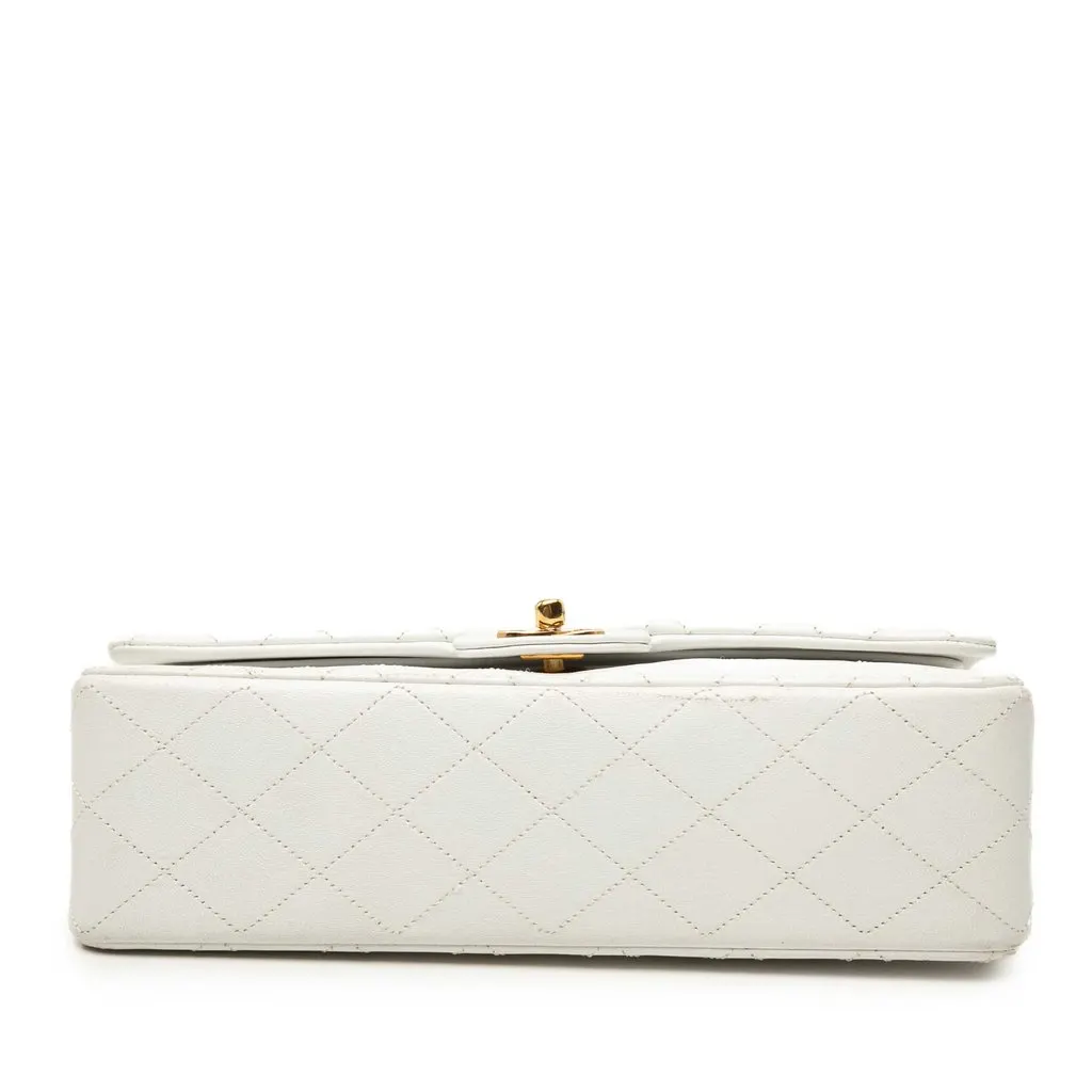 Chanel Medium Classic Lambskin Double Flap White Leather Very good - Inside View