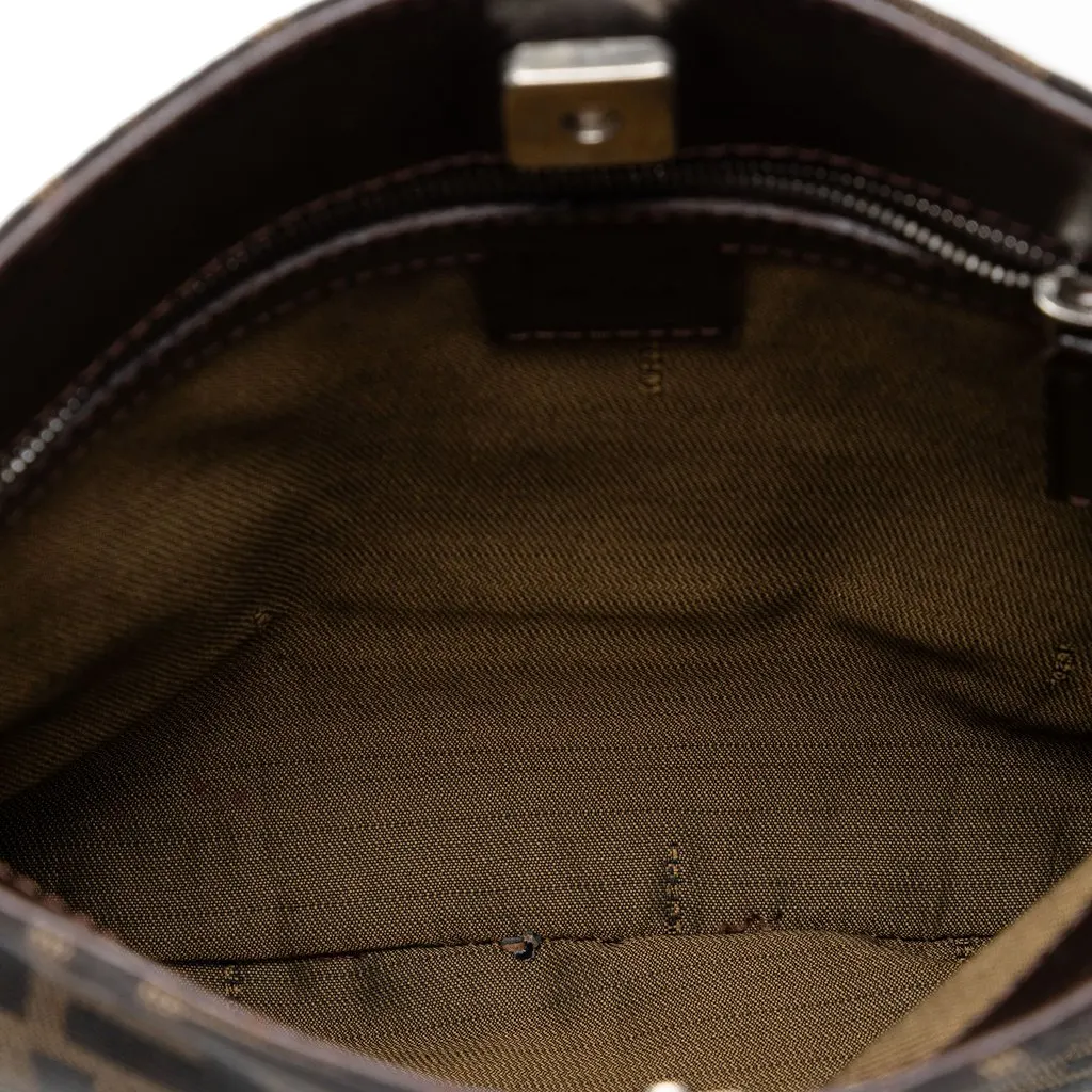 Fendi Zucca Canvas Shoulder Bag Brown Very good - Model View