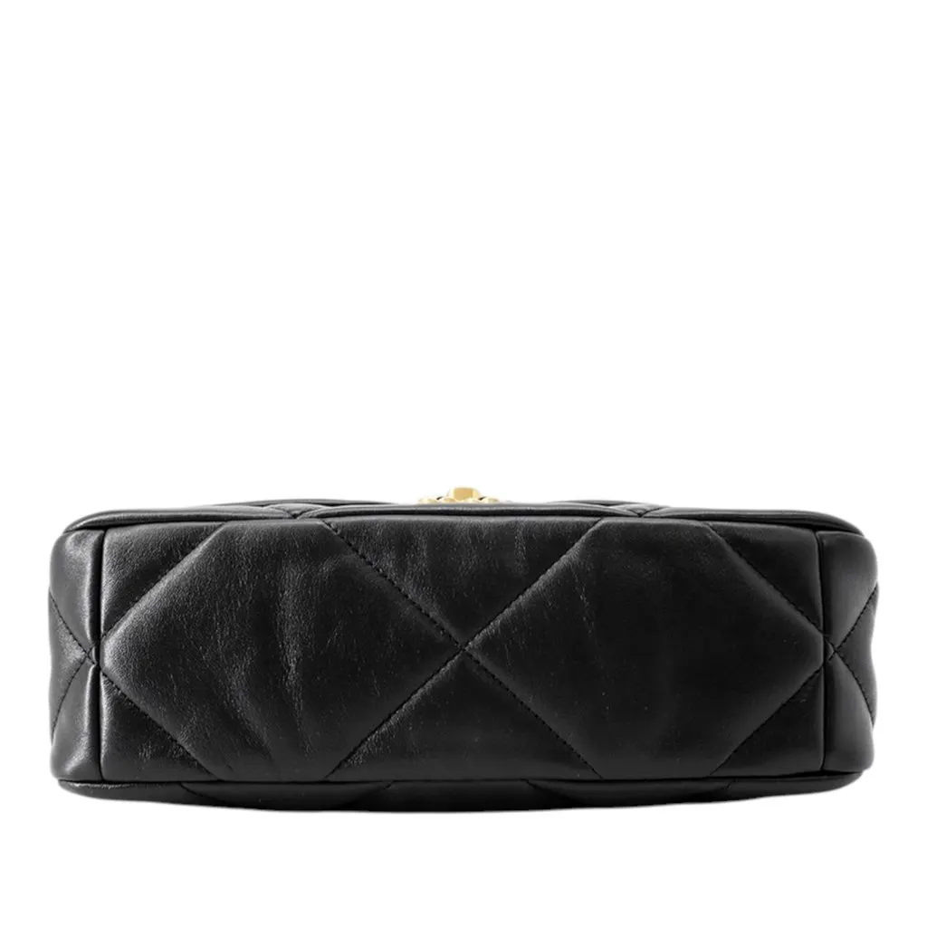 Chanel Medium Lambskin 19 Flap Black Leather Very good - Inside View