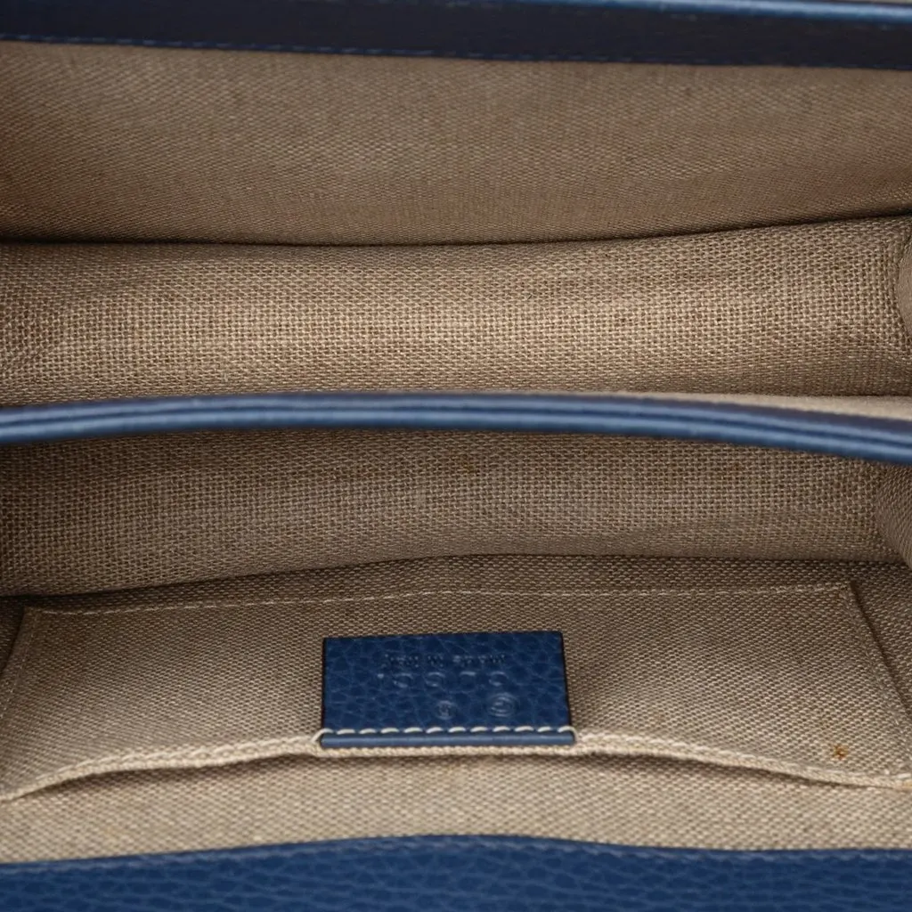 Gucci Small Dollar Calfskin Interlocking G Crossbody Blue Leather Very good - Model View