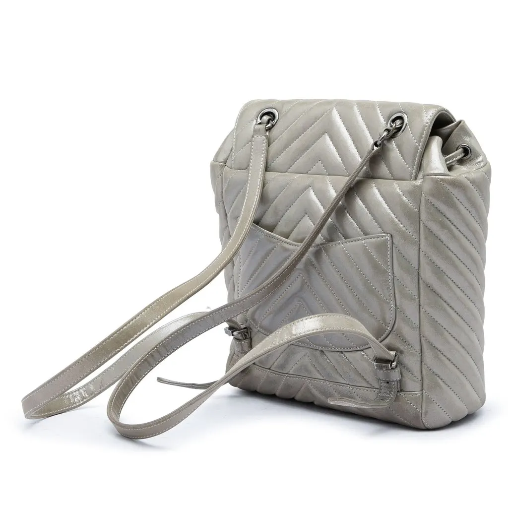 Chanel Small Chevron Iridescent Calfskin Urban Spirit Backpack MultiColor Leather Very good - Back View