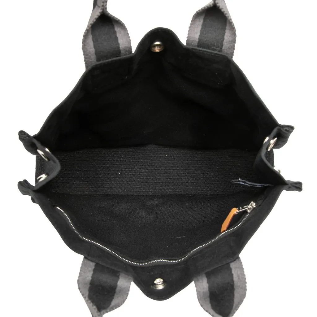 Hermès Canvas Fourre Tout PM Black Very good - Model View