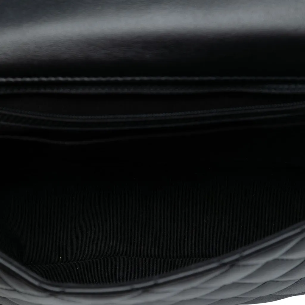 Chanel Quilted Calfskin Bolero de Chanel Flap Black Leather Very good - Model View