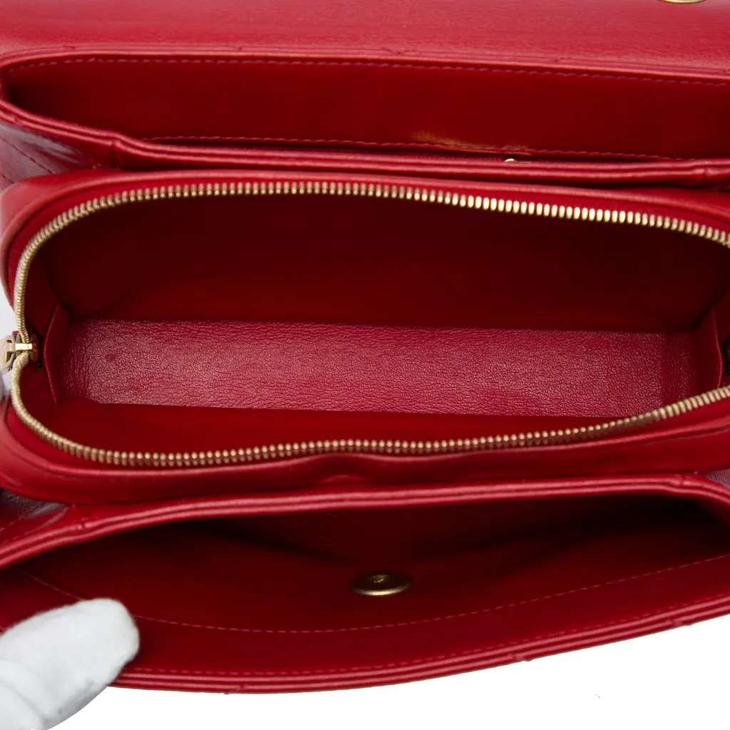 Chanel Small Chevron Lambskin Stitched Envelope Flap Red Leather Very good - Model View