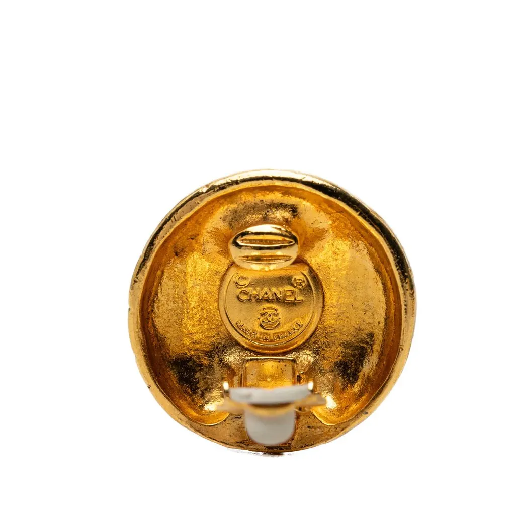 Chanel Gold Plated Logo Engraved Clip On Earrings Gold Metal Very good - Model View