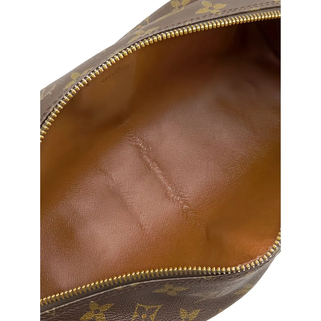 Louis Vuitton Monogram Papillon 30 Brown Very good - Model View