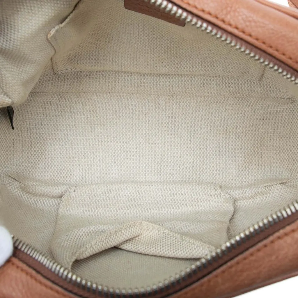 Gucci Calfskin Soho Disco Crossbody Brown Leather Very good - Model View