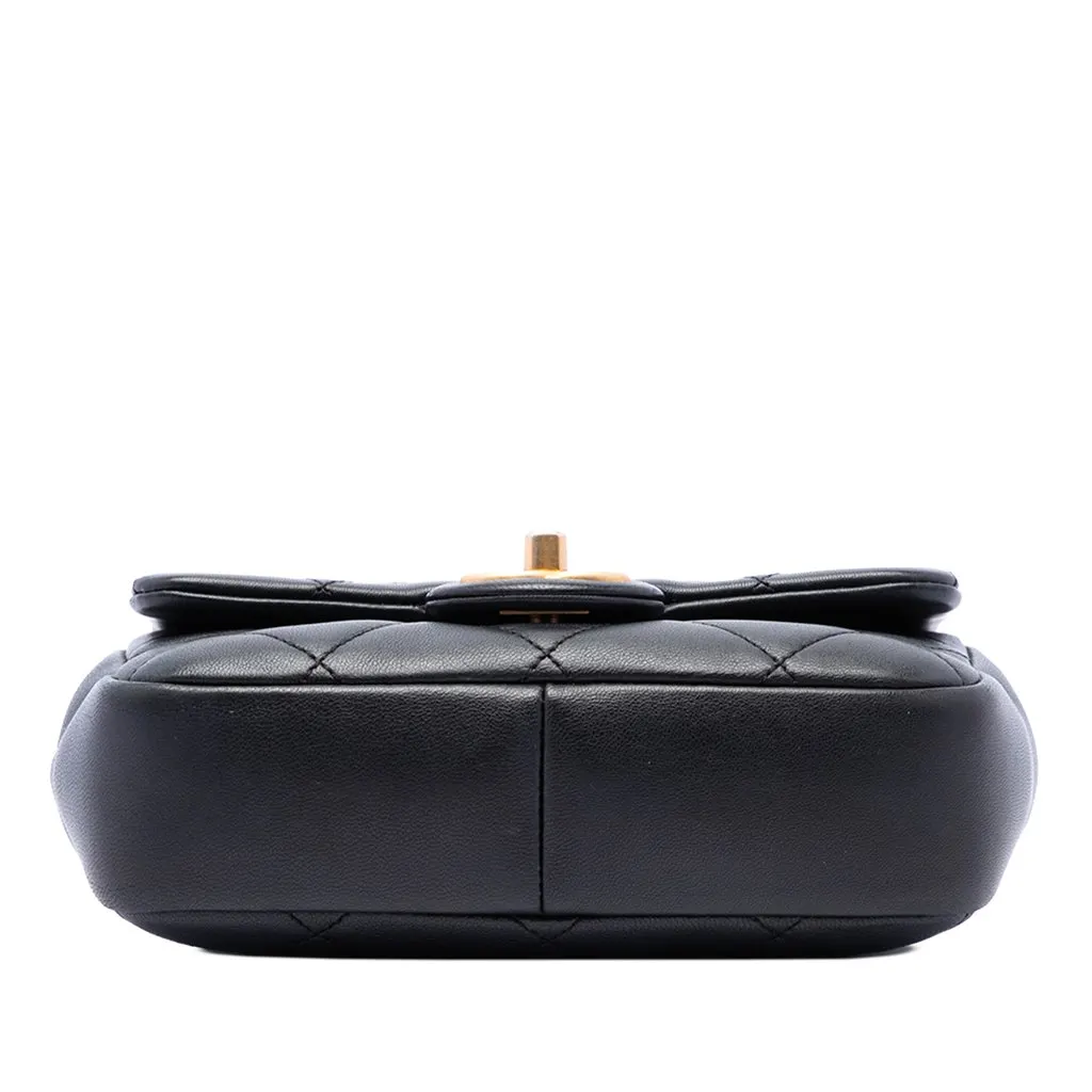 Chanel Mini Quilted Lambskin In The Loop Flap Black Leather Very good - Inside View
