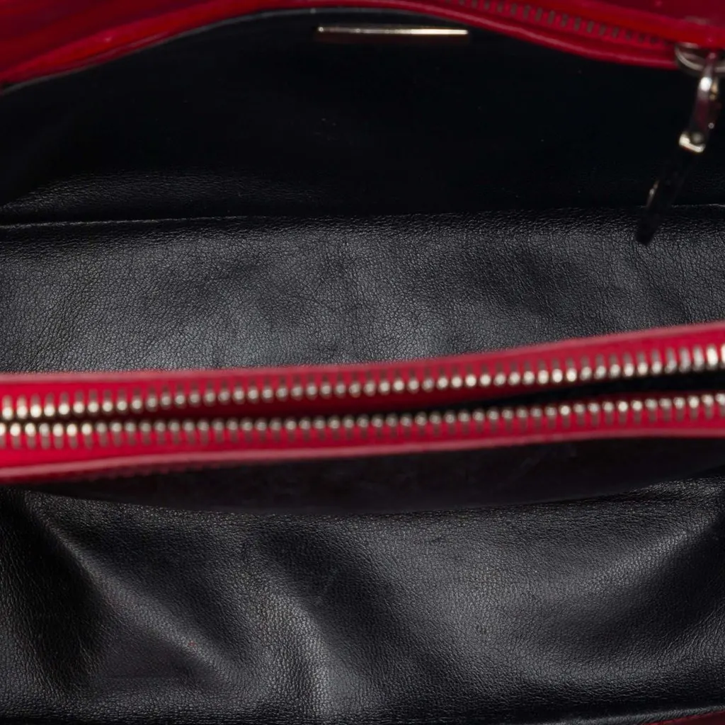 Prada Small Saffiano Vernice Turnlock Twin Satchel Red Leather Good - Model View