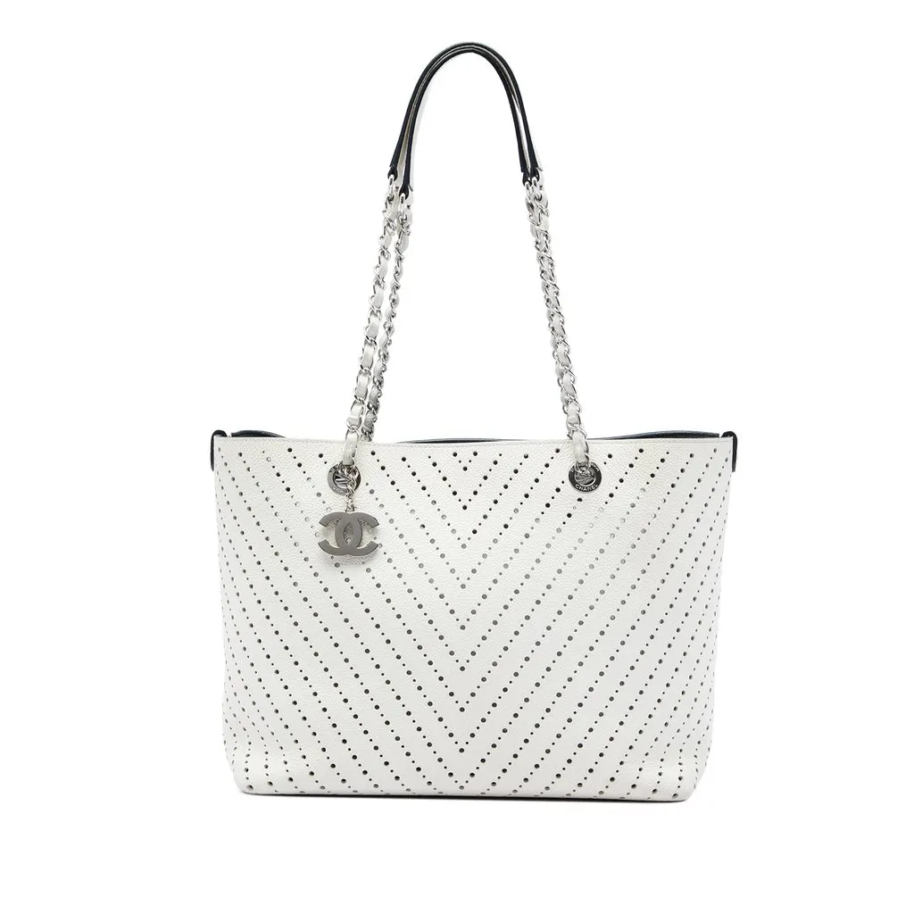 Chanel CC Perforated Chevron Caviar Shopping Tote White Leather Very good - Front View