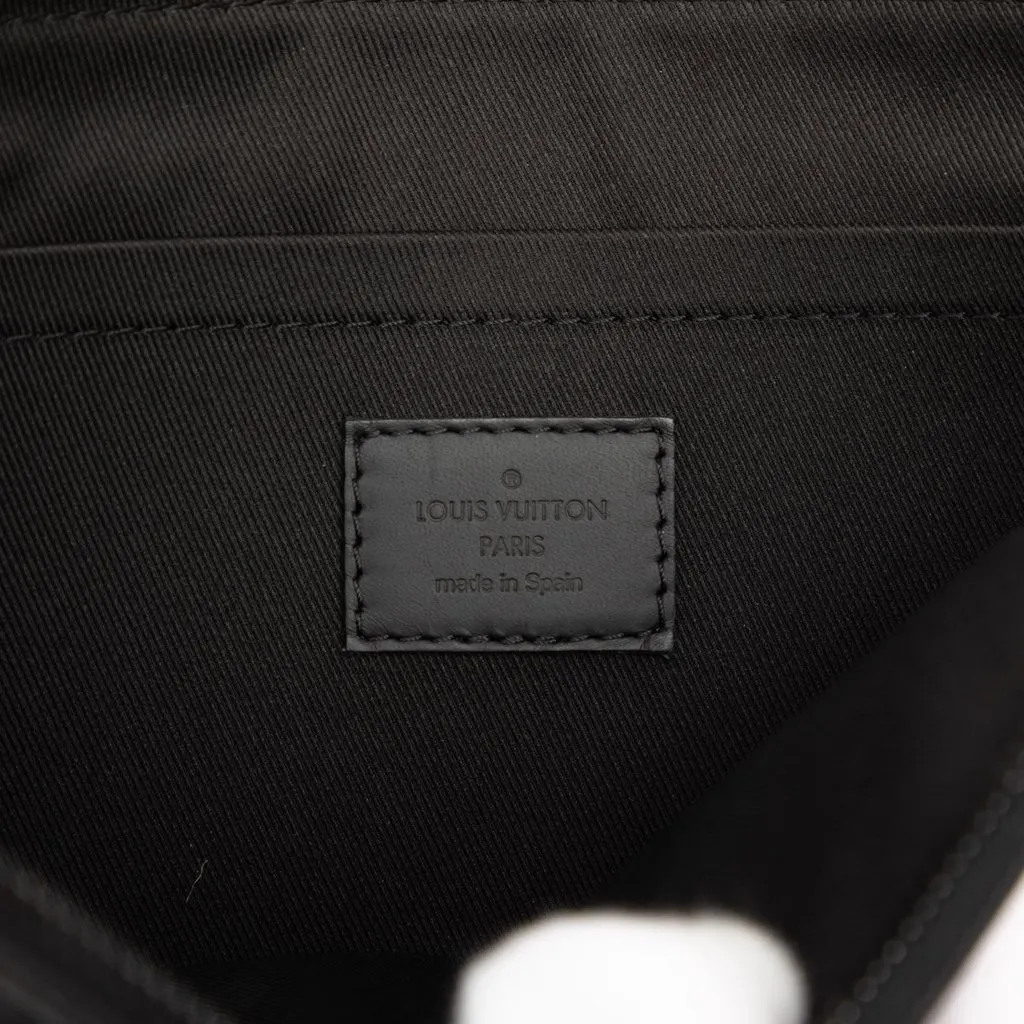 Louis Vuitton Monogram Shadow Discovery Pochette Black Leather Very good - Box View